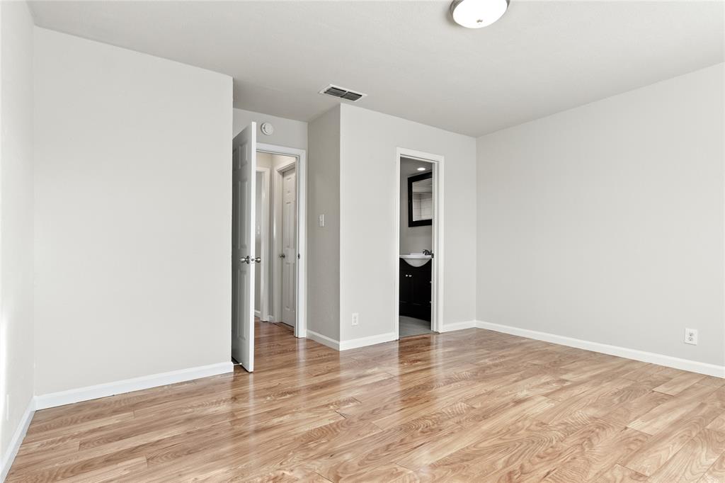 Ambassador Square One - Residential Income