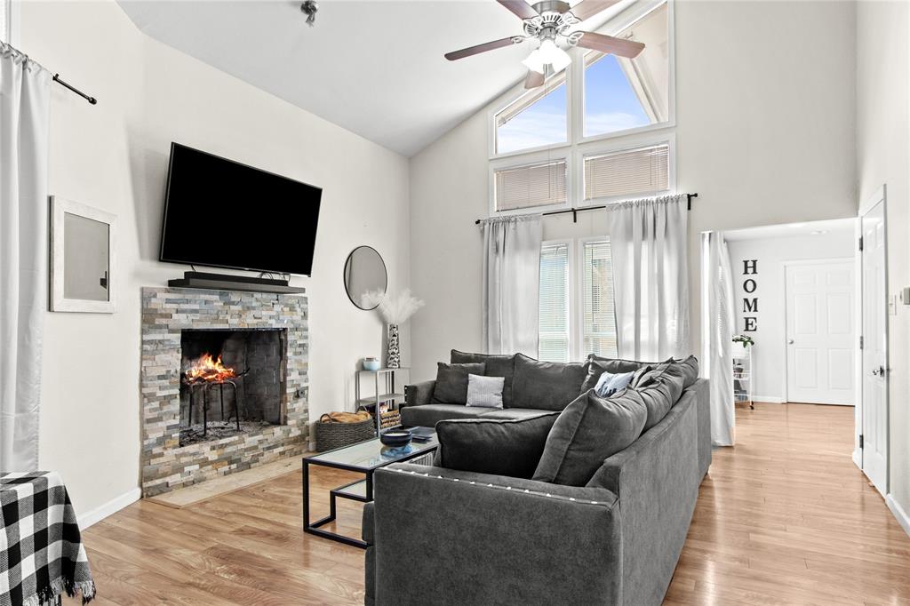 Ambassador Square One - Residential Income