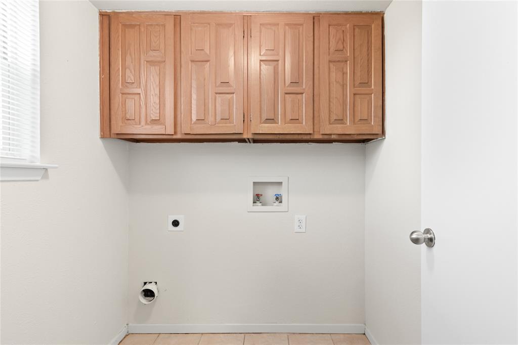 Ambassador Square One - Residential Income