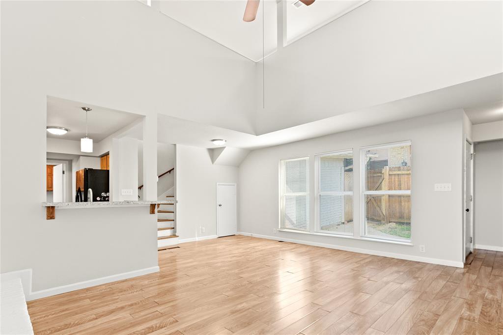 Ambassador Square One - Residential Income