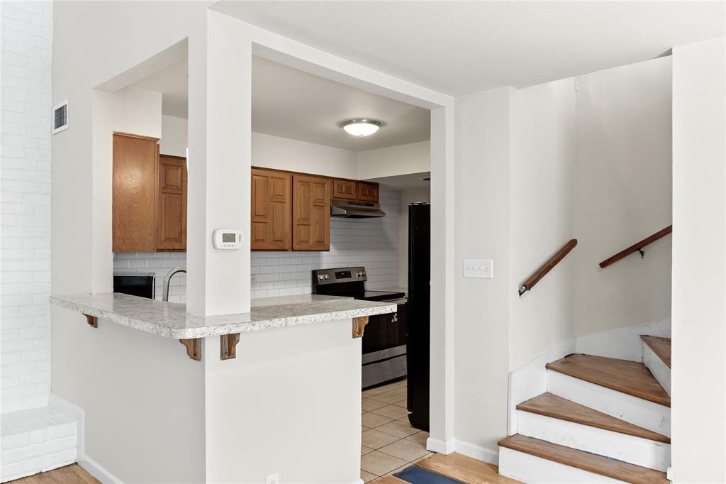 Ambassador Square One - Residential Income