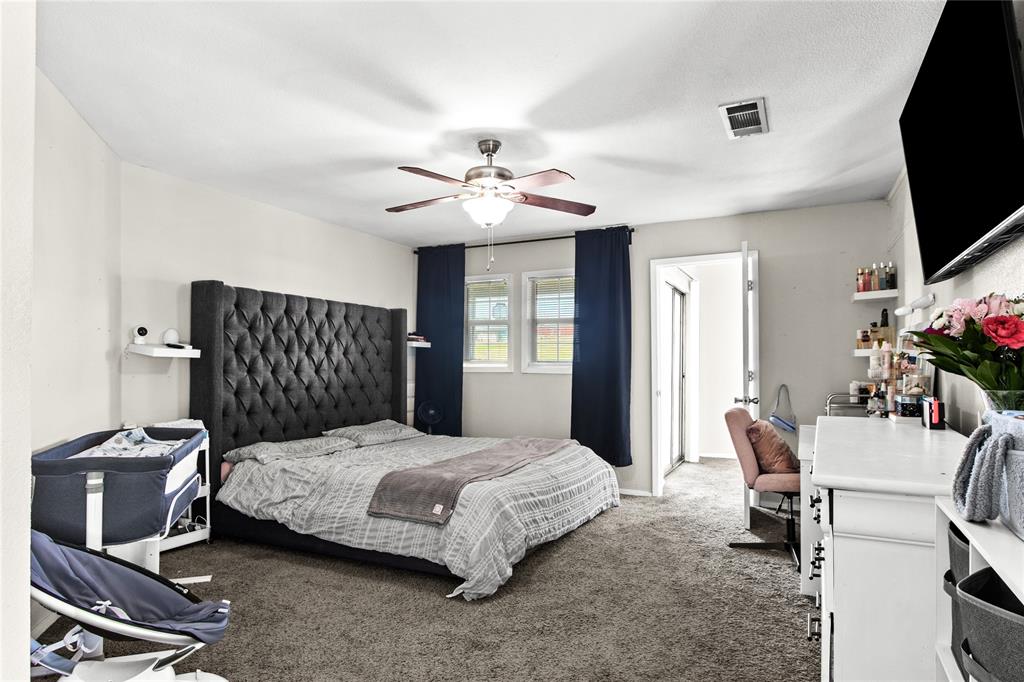 Ambassador Square One - Residential Income