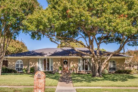 2425 Brennan Drive Plano TX 75075