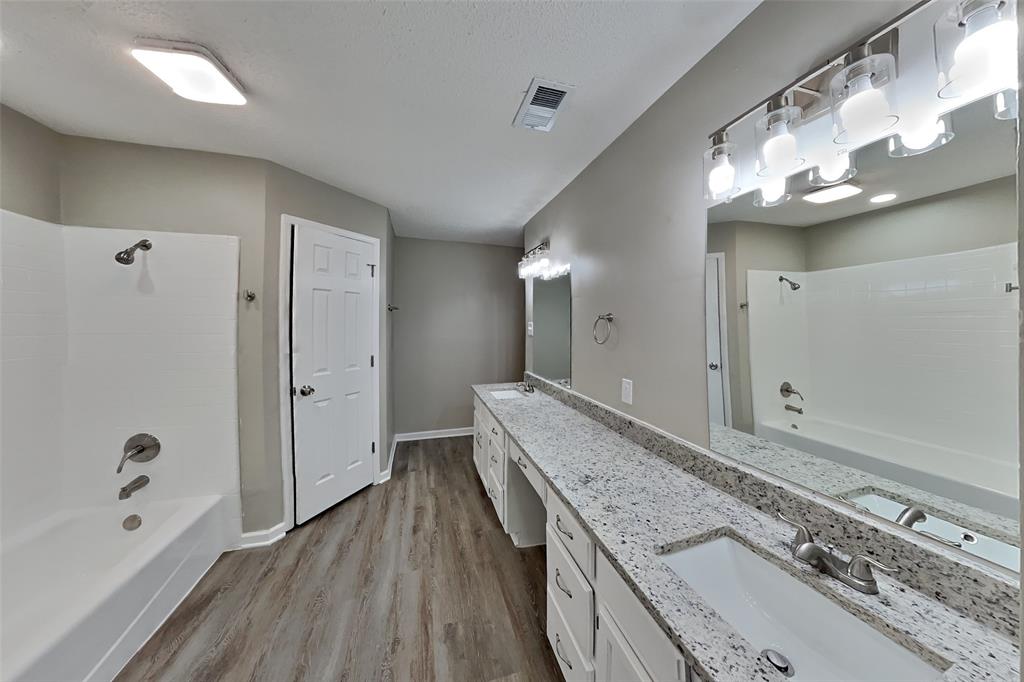 Englewood Estate - Residential Lease