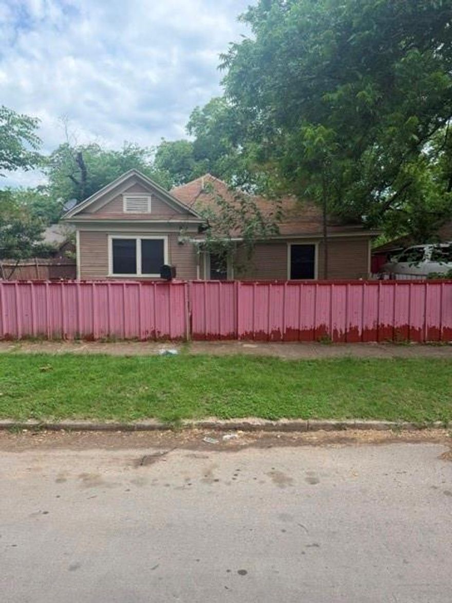 Prime investment opportunity in a rapidly gentrifying pocket of Dallas surrounded by ongoing redevelopment and new construction. This property is a full rehab or ideal tear-down opportunity for investors and builders looking to capitalize on the area's strong growth and rising property values.
The existing structure is not livable and has significant foundation, roof, plumbing, and electrical issues. Highest and best use is likely a new construction build, with multiple newer homes already being developed throughout the neighborhood.
Excellent opportunity for an experienced investor seeking their next project in an appreciating area with strong upside potential. Conveniently located near major highways, dining, retail, and redevelopment corridors driving continued demand.
Cash or hard money only. Property sold as-is. No repairs will be made.
