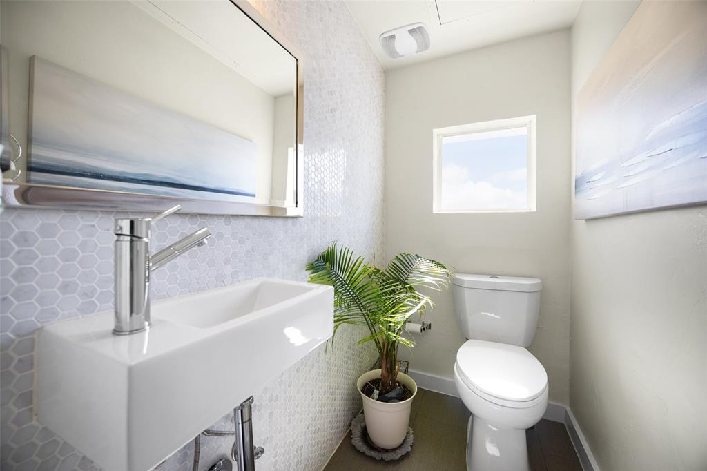 GILBERT TERRACE RESIDENCES - Residential