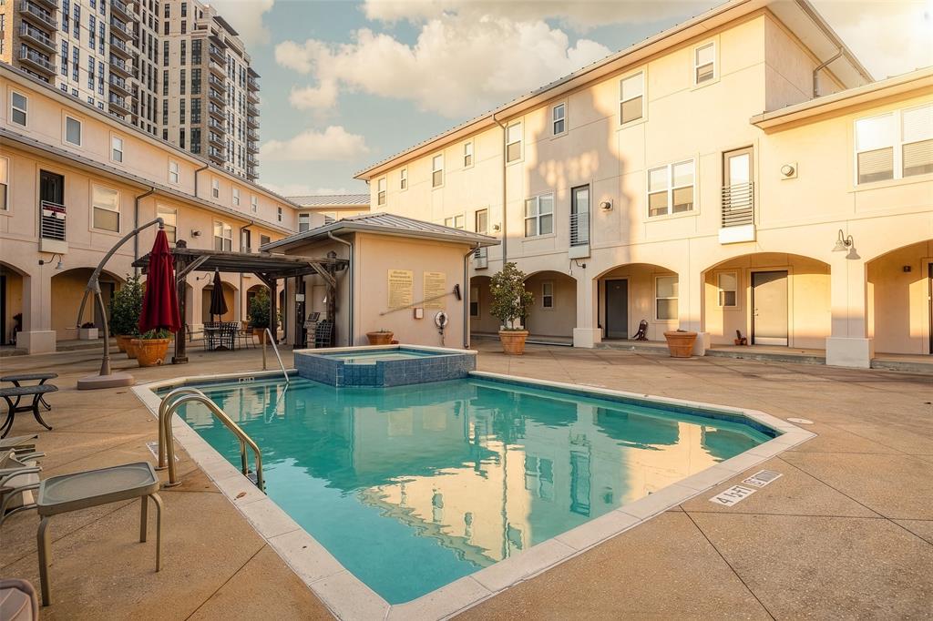 GILBERT TERRACE RESIDENCES - Residential