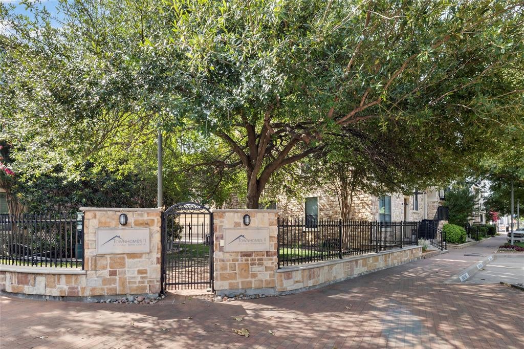 7424 Bishop Road