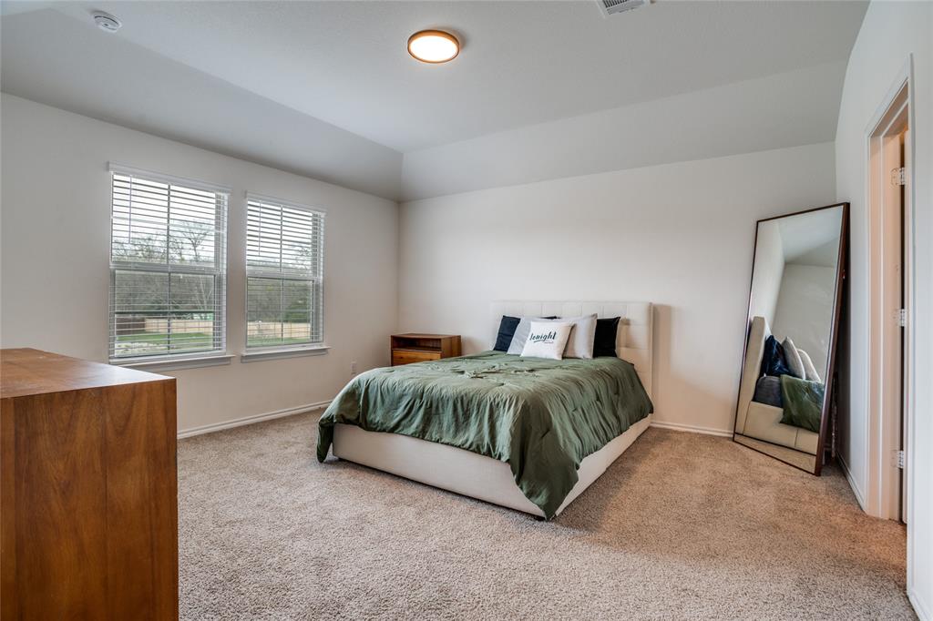 Three Oaks - Residential