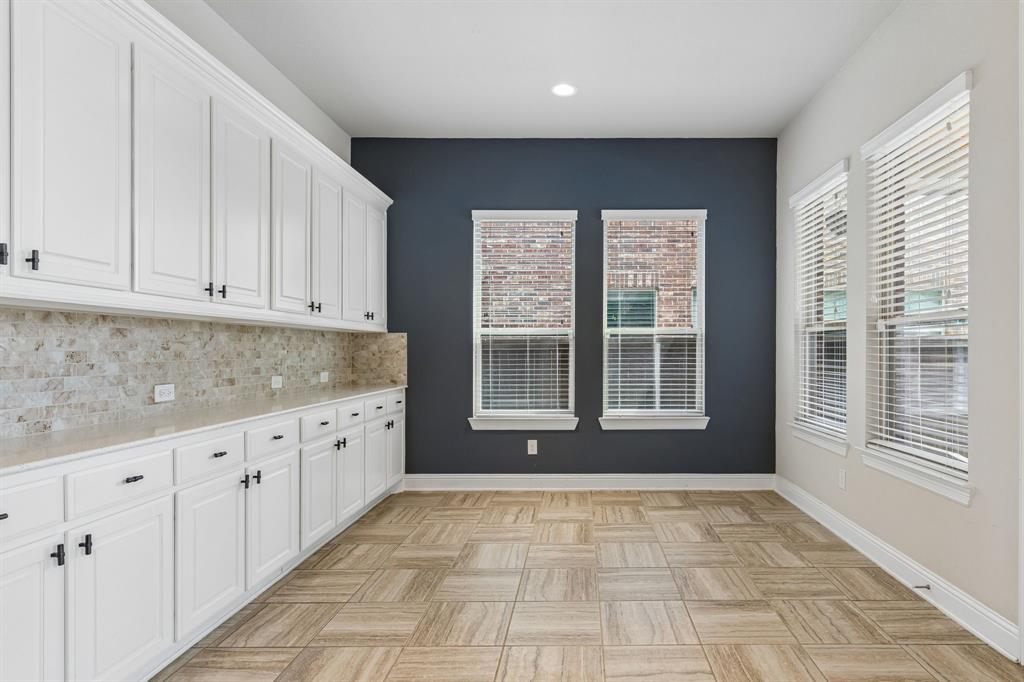 Oglethorpe Village At Savannah - Residential