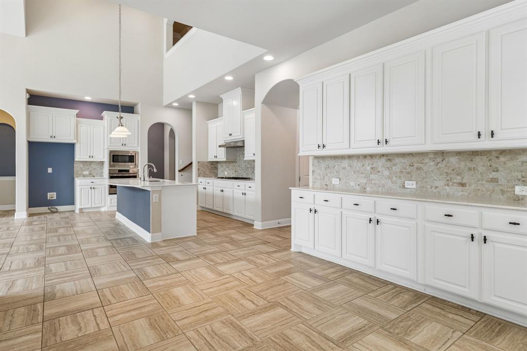Oglethorpe Village At Savannah - Residential