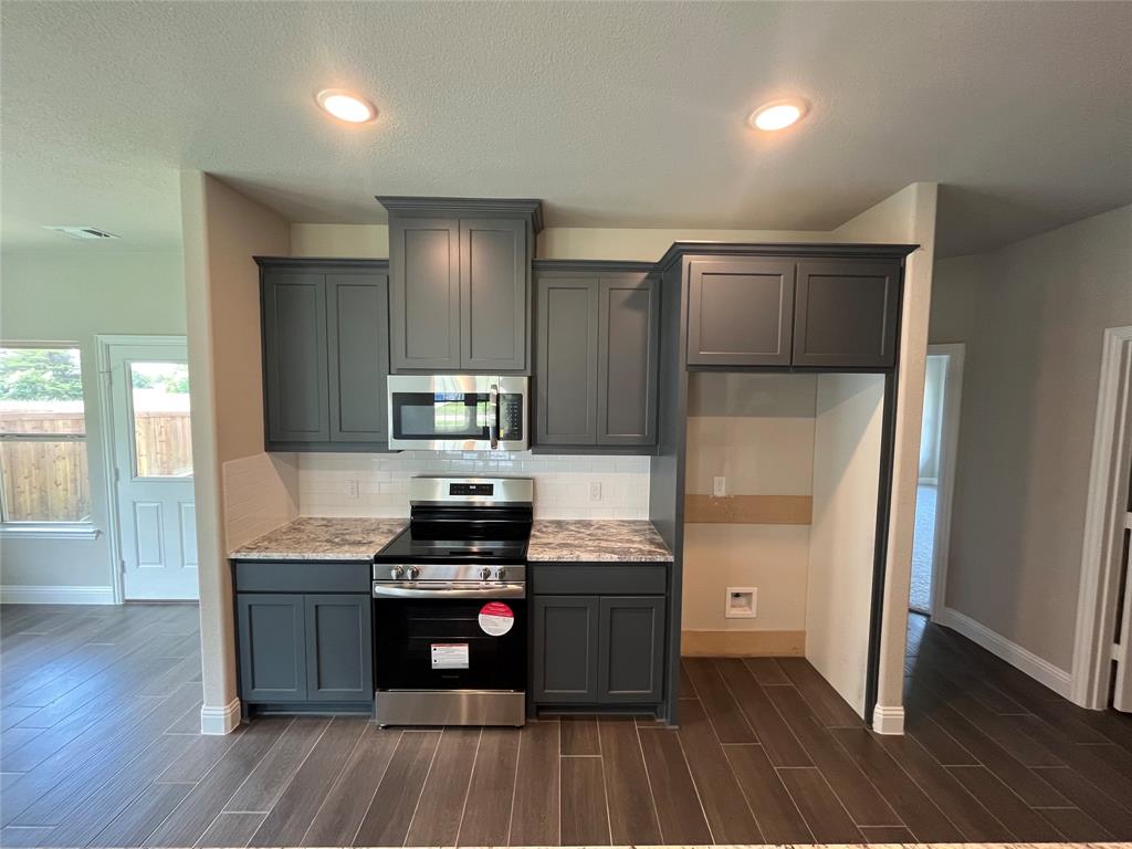 Trenton, Texas 75490, United States, 3 Bedrooms Bedrooms, ,2 BathroomsBathrooms,Residential,Active,21127