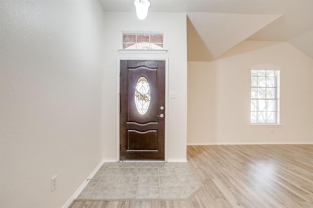 1004 Pebblecreek Drive