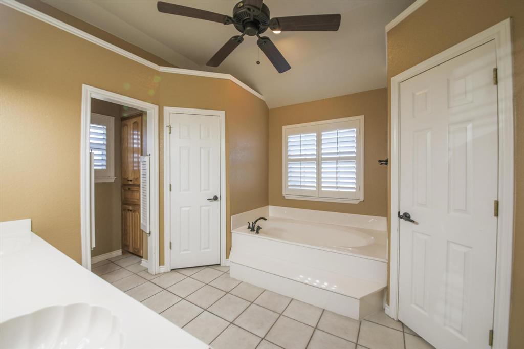 Golden Meadow - Residential