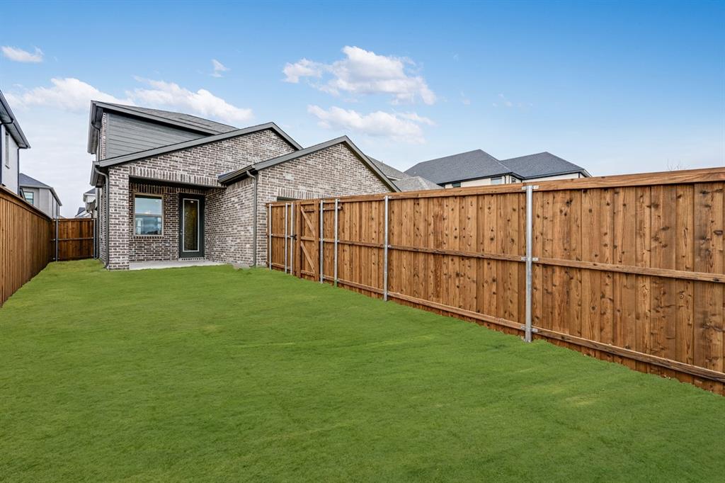 Cross Creek Meadows - Residential