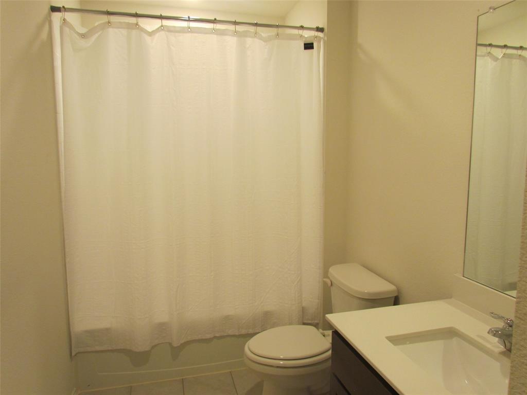 Magnolia Ph 6 - Residential Lease