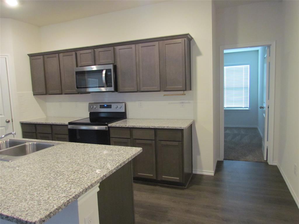 Magnolia Ph 6 - Residential Lease