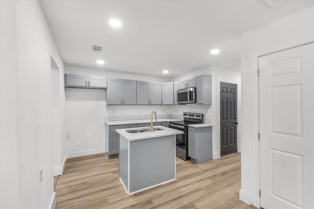 North Riverside Estates - Residential