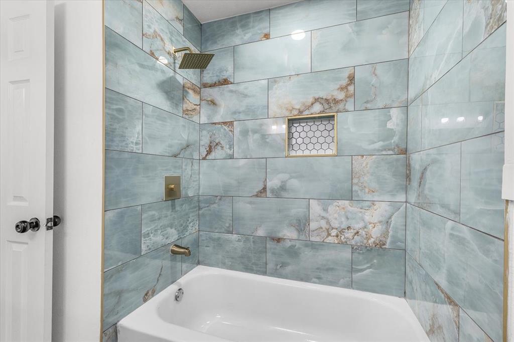 North Riverside Estates - Residential