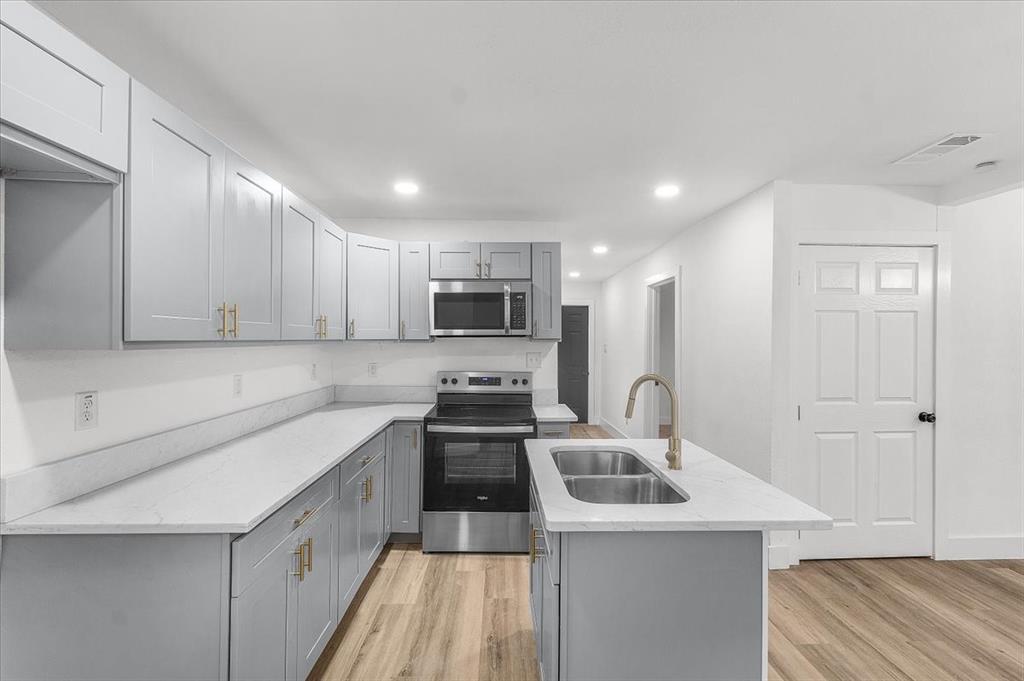 North Riverside Estates - Residential