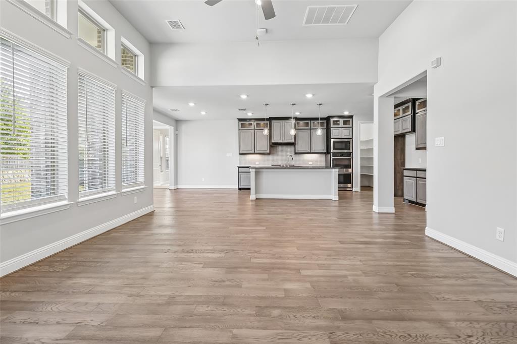 1500 Snapdragon Court