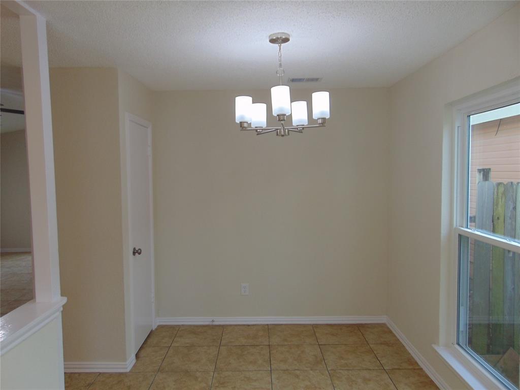 Williamsburg Square - Residential