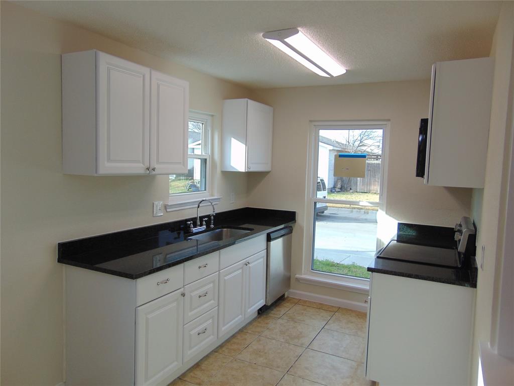 9914 Cedar Mountain Circle