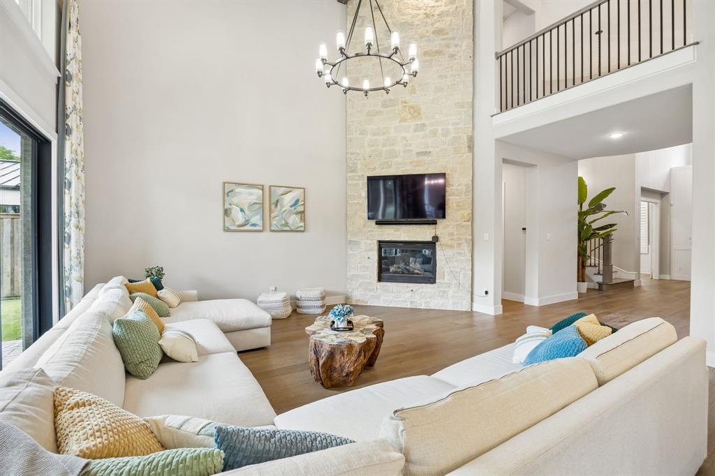 12108 Fieldwood Lane