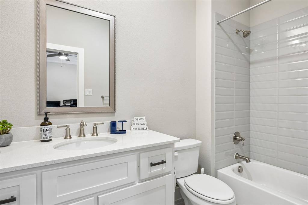 FORESTCREST ESTS - Residential