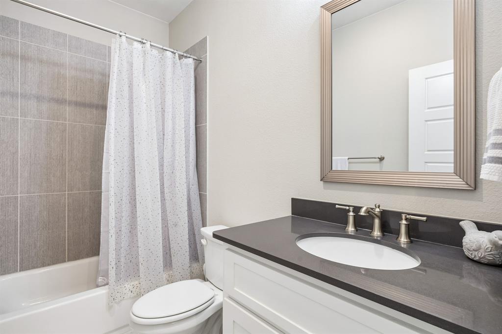 FORESTCREST ESTS - Residential