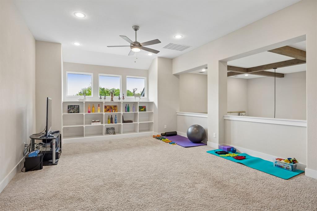FORESTCREST ESTS - Residential