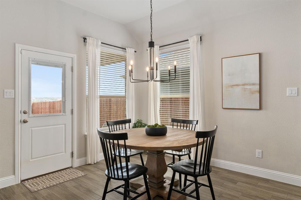 1125 Knightsbridge Road