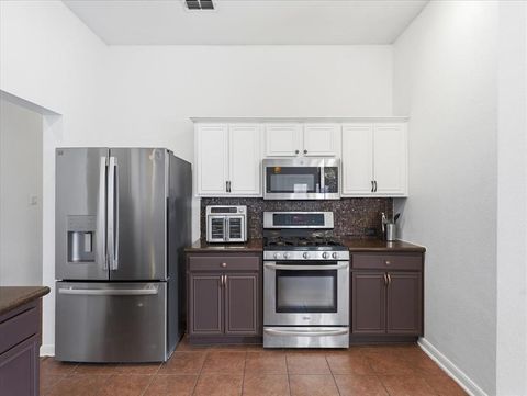 Tiny photo for 1039 Wood Brook Drive, Grand Prairie, TX 75052 (MLS # 21196338)