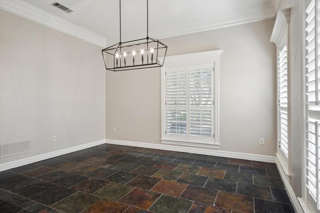 7513 Fitchburg Avenue