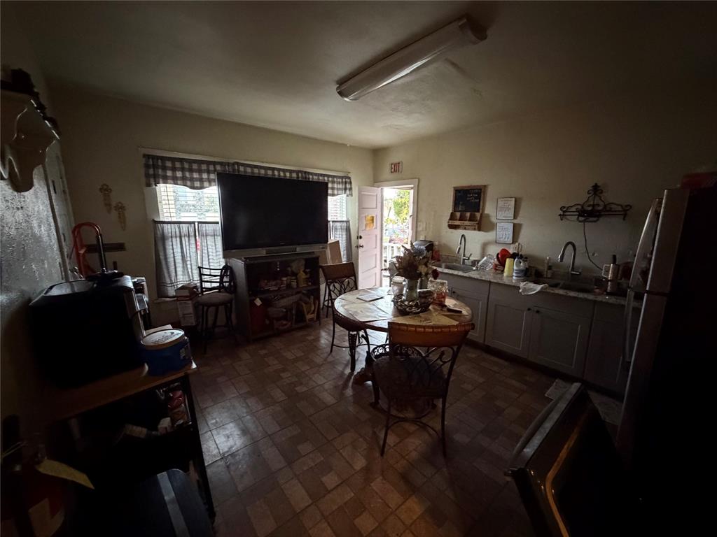 Doerrings W C - Residential Income