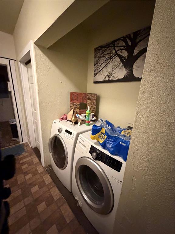 Doerrings W C - Residential Income