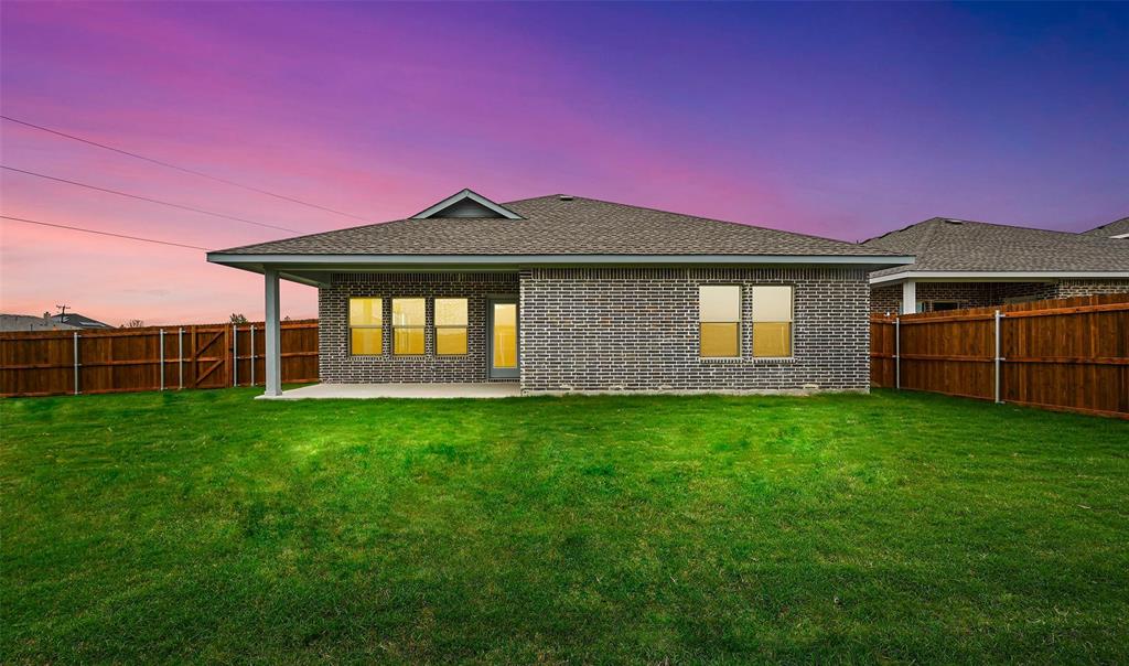 Caldwell Lakes - Residential