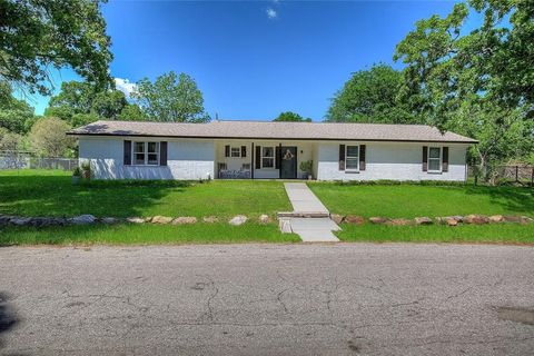 4179 County Road 3524 Greenville TX 75402