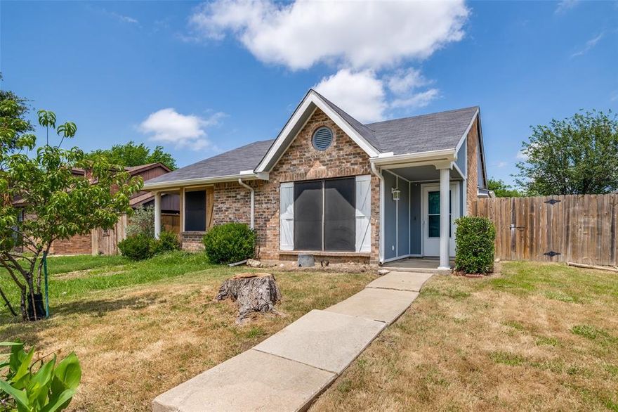 **Charming Single-Story Home Awaiting Its New Owner!** Step into this delightful one-story residence featuring an inviting open living room adorned with a vaulted ceiling and stylish laminate flooring that sets the tone for comfortable living. The well-appointed kitchen boasts a refrigerator that stays, breakfast bar, stunning granite countertops, a farmhouse sink, and brand-new stainless steel appliances—perfect for culinary enthusiasts and entertaining guests. Both bathrooms showcase elegant tiled showers, adding a touch of luxury to your daily routine. Enjoy the low maintenance backyard, complete with a relaxing patio and a convenient storage shed that stays with the home. Don't miss your chance to make this adorable property your own!