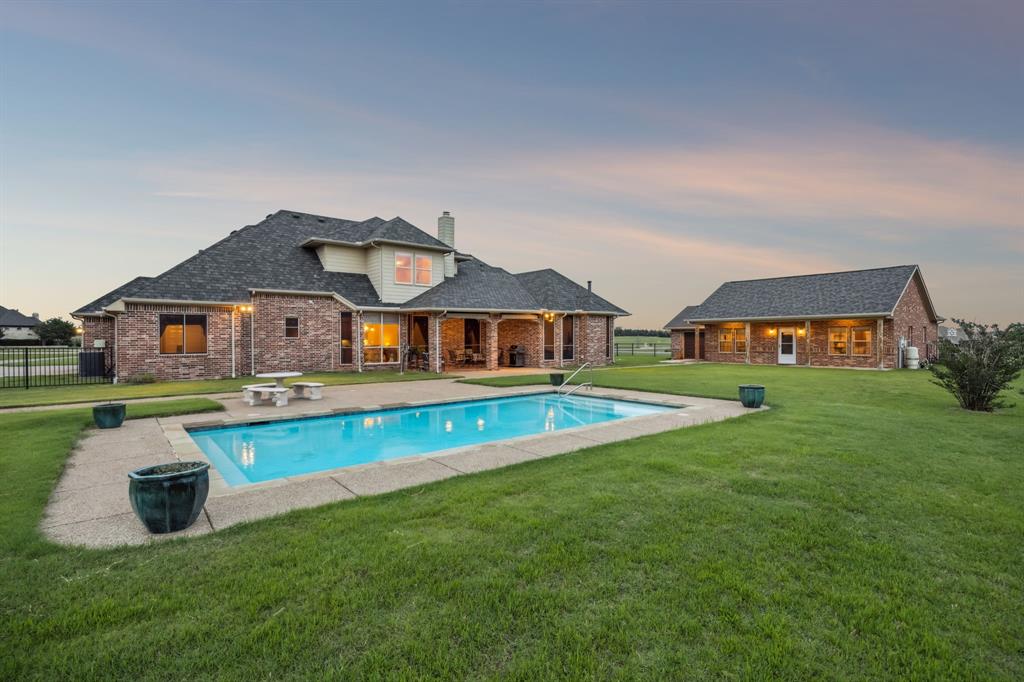 1535 Winding Creek Lane