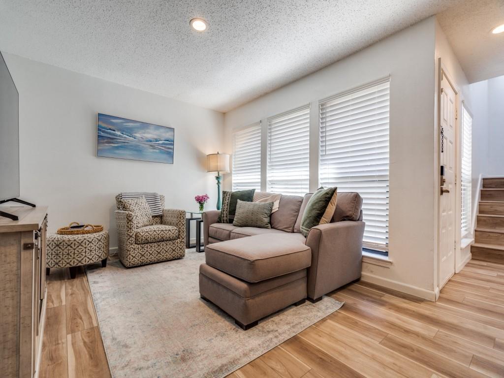 La Buea Vida - Residential