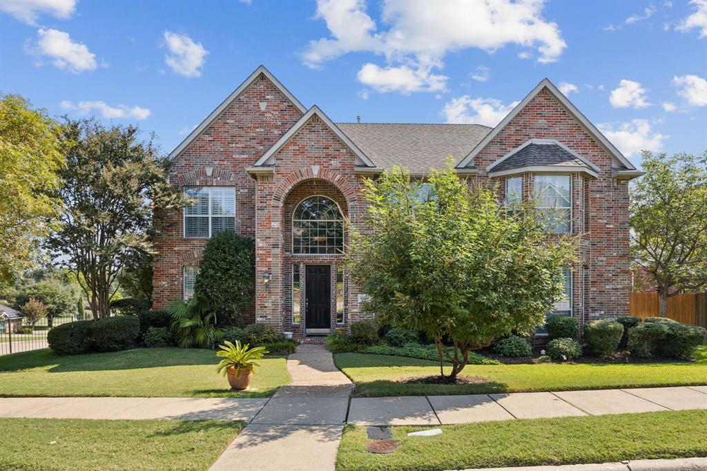 2170 Clubview Drive