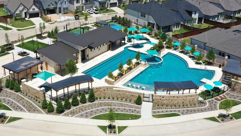 1837 Forest Park Court