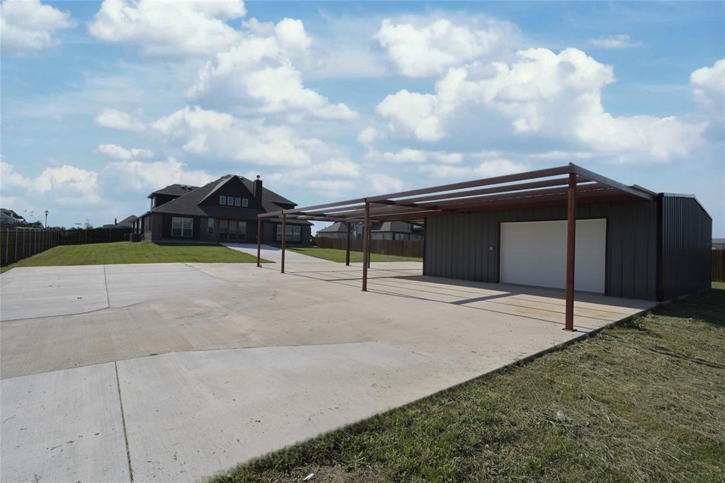 12600 Eagles Bluff