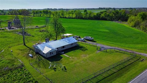 1390 Farm Road 1159 Clarksville TX 75426