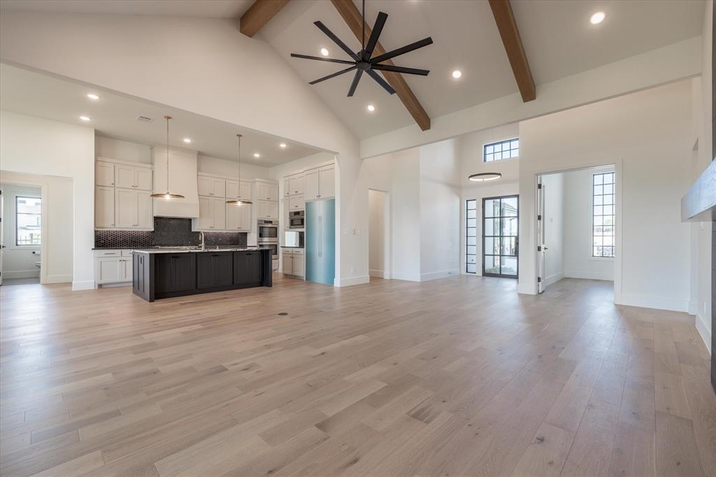 Montrachet - Residential