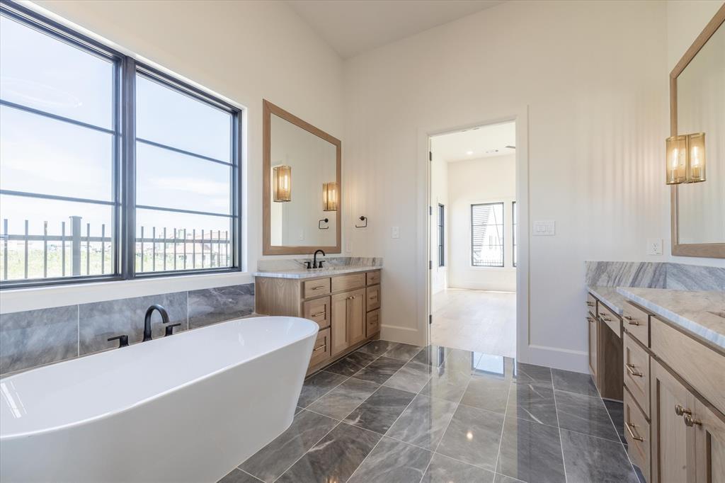 Montrachet - Residential