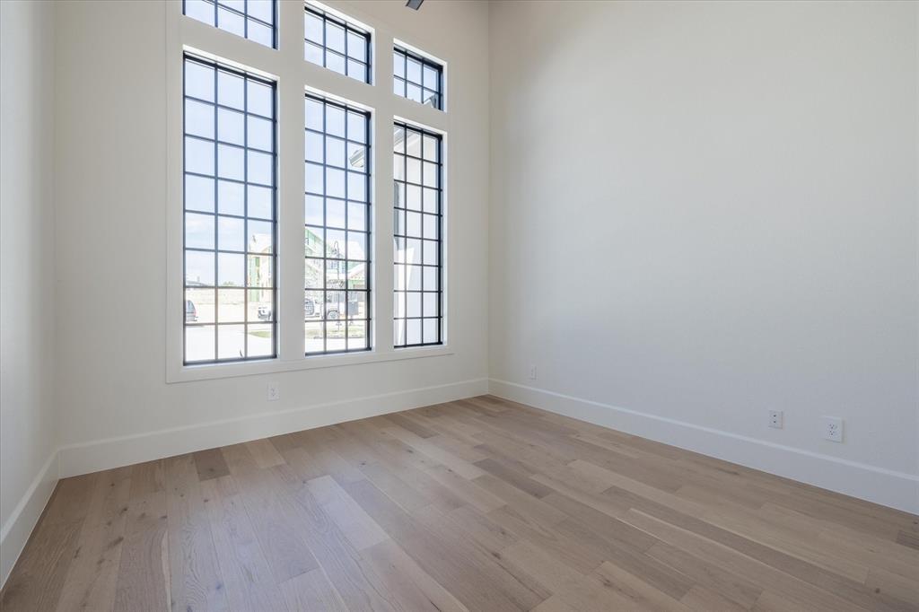 Montrachet - Residential