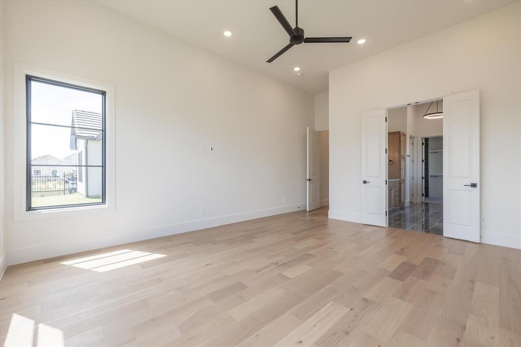 Montrachet - Residential