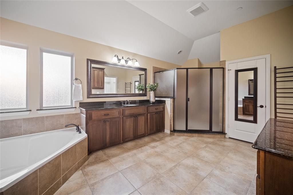 Heritage Oaks Colleyville - Residential